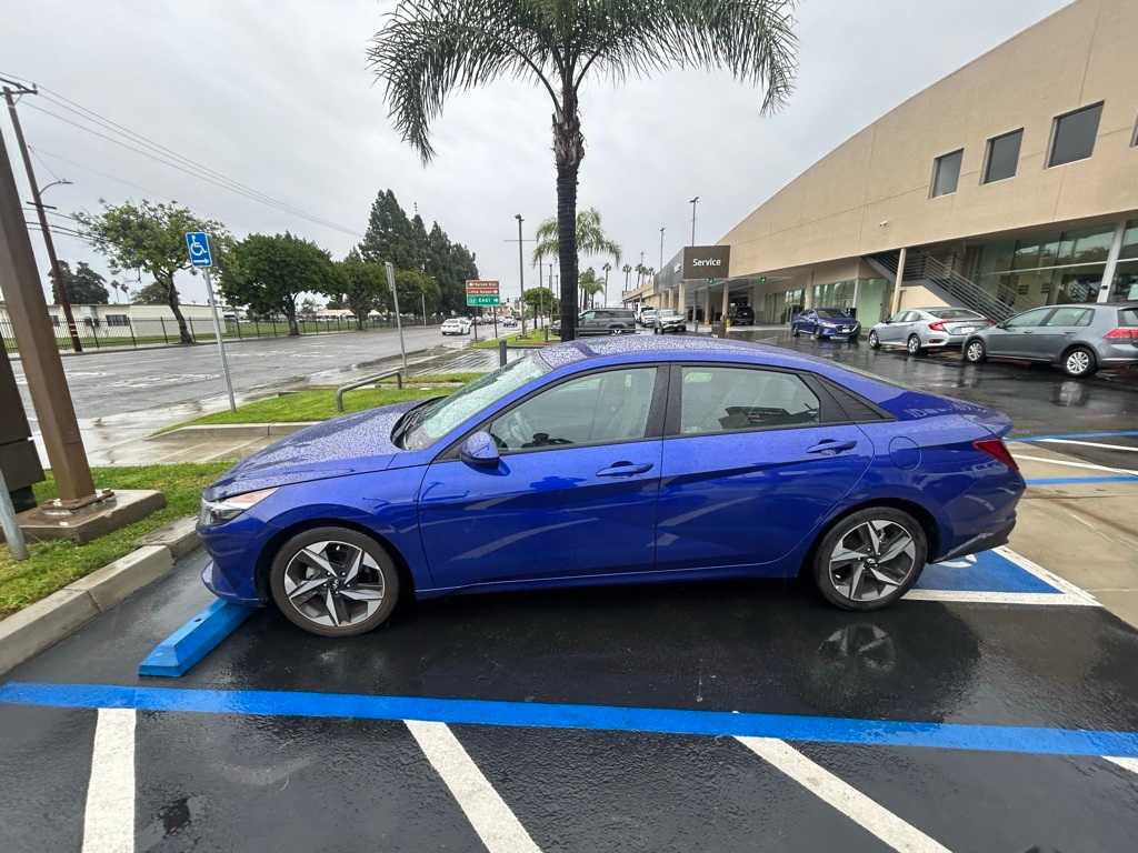 2023 Hyundai Elantra SEL