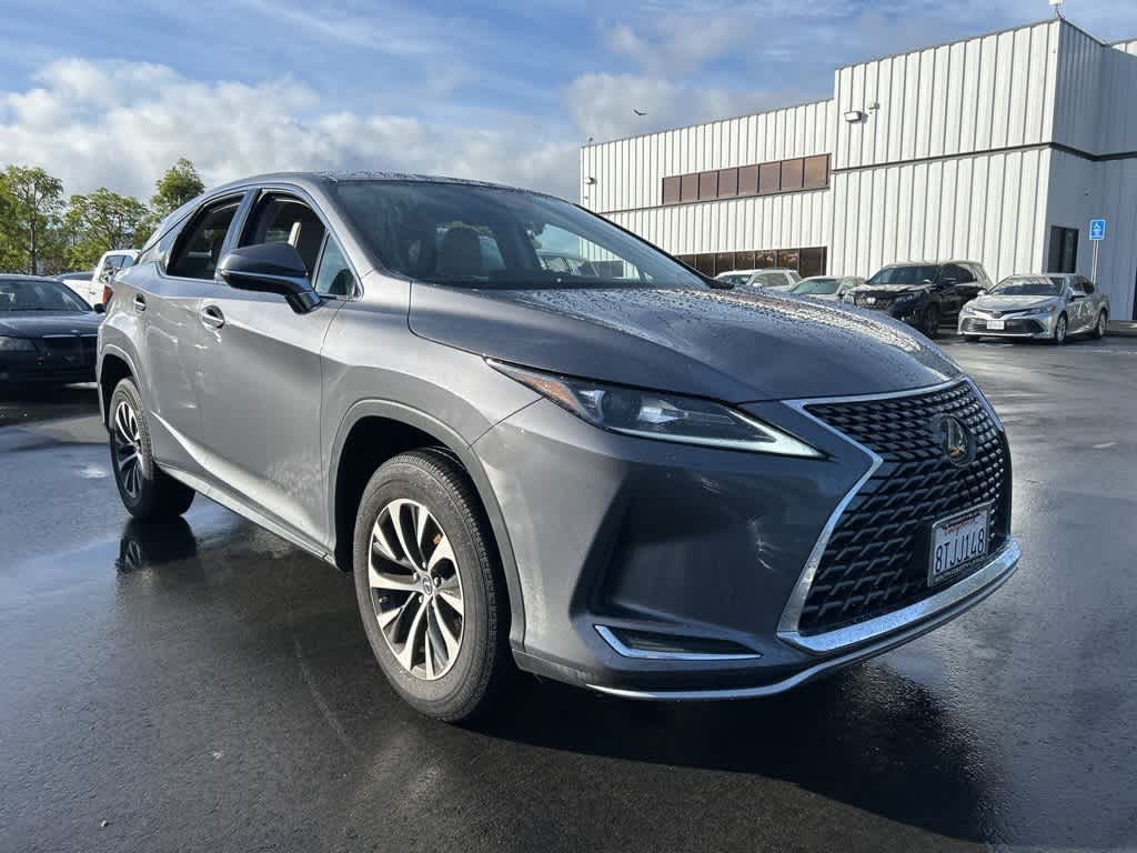 2021 Lexus RX photo 2