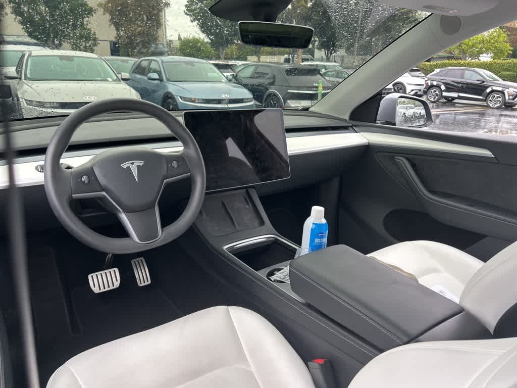 Thumbnail: 2025 Tesla Model Y - 7