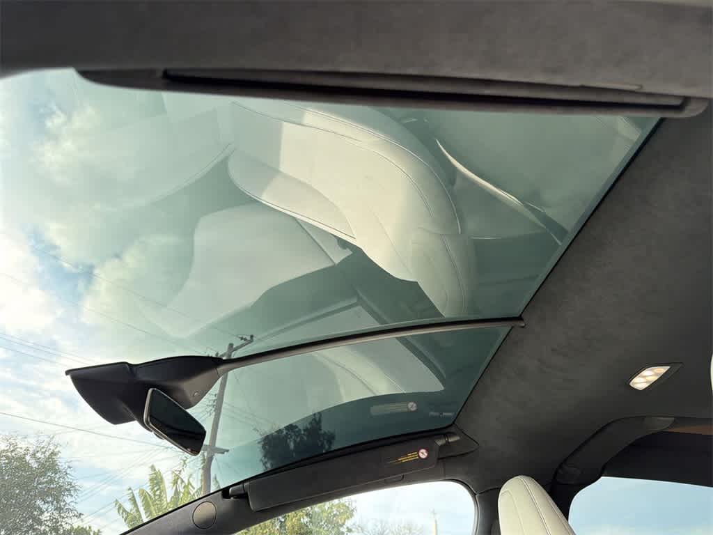 Thumbnail: 2023 Tesla Model X - 11