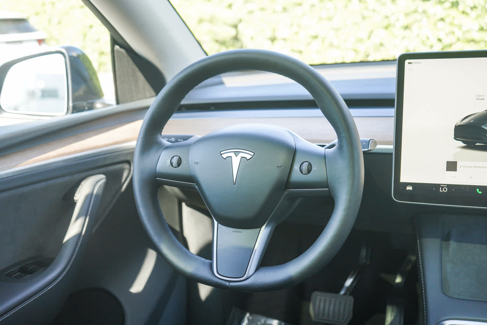 Thumbnail: 2025 Tesla Model Y - 14