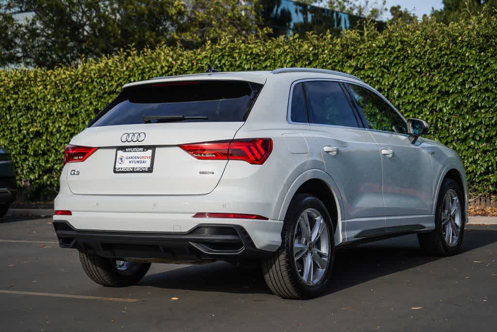 Thumbnail: 2023 Audi Q3 - 6