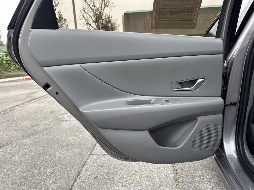 Thumbnail: 2023 Hyundai Elantra - 28