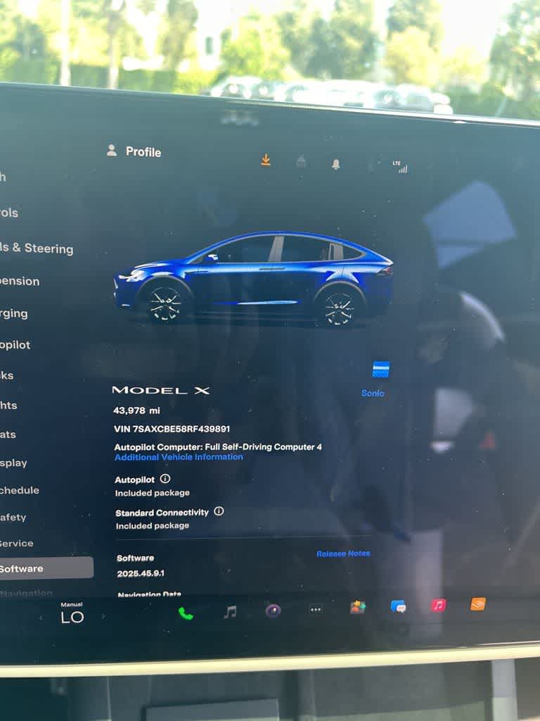 Thumbnail: 2024 Tesla Model X - 11