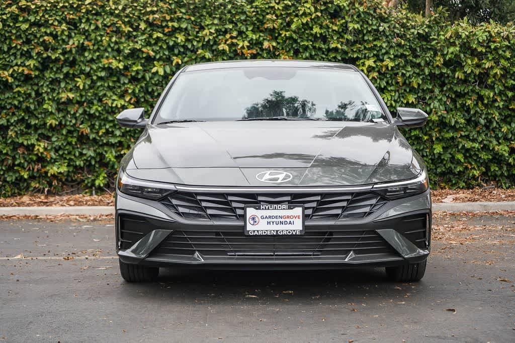 Thumbnail: 2026 Hyundai Elantra - 2