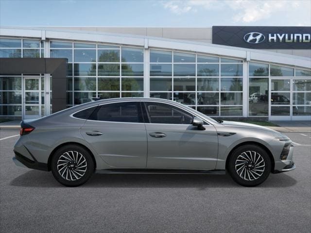 Thumbnail: 2025 Hyundai Sonata - 7