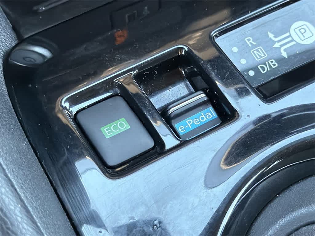 Thumbnail: 2020 Nissan Leaf - 21