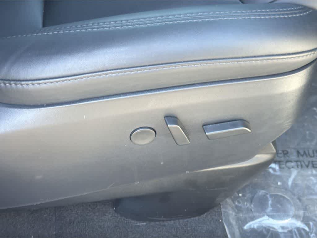 Thumbnail: 2020 Tesla Model X - 42