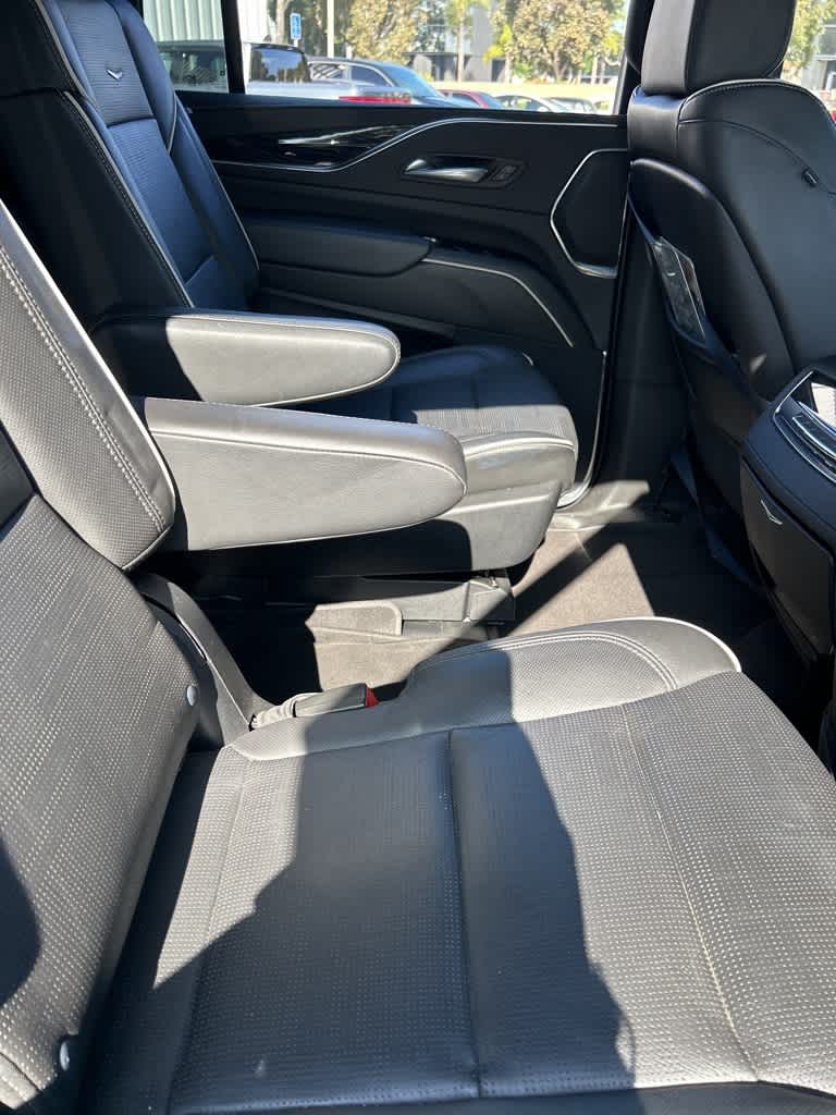 Thumbnail: 2023 Cadillac Escalade - 5