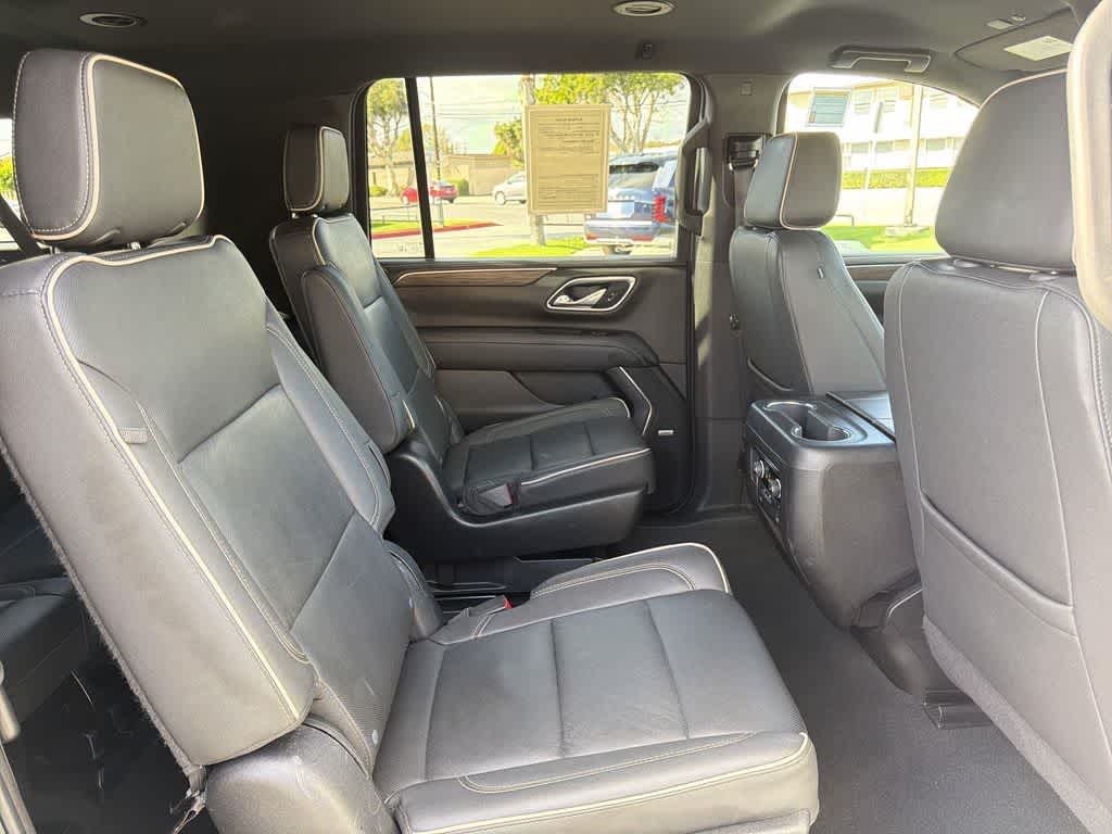 Thumbnail: 2023 Chevrolet Suburban - 40