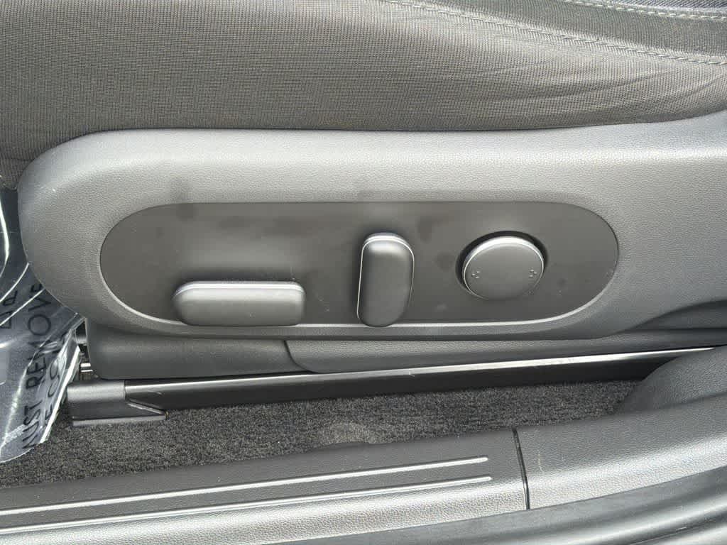 Thumbnail: 2024 Hyundai Ioniq 5 - 25