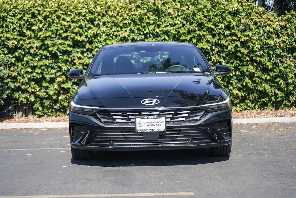 New 2026 Hyundai Elantra SEL Sport Premium Sedan