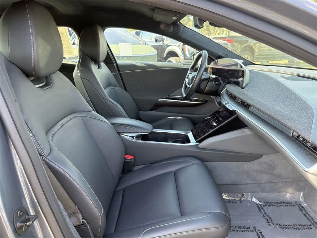 Thumbnail: 2024 Lucid Air - 34