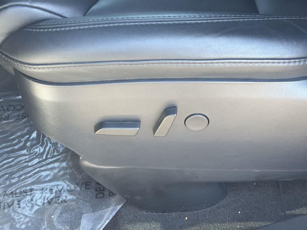 Thumbnail: 2020 Tesla Model X - 27