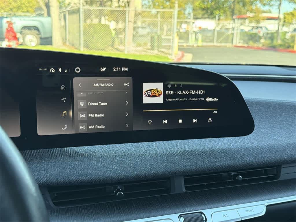 Thumbnail: 2024 Lucid Air - 19