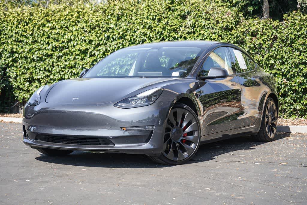 2023 Tesla Model 3 Performance's photo