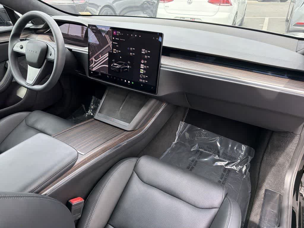 Thumbnail: 2023 Tesla Model S - 42