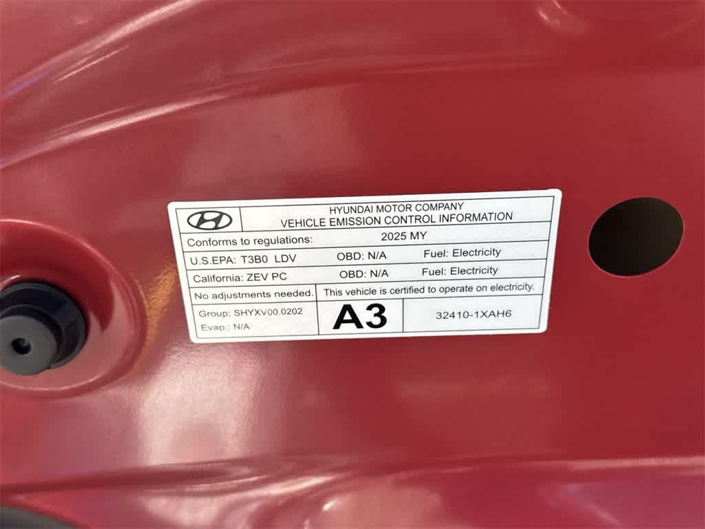 Thumbnail: 2025 Hyundai Ioniq 6 - 9