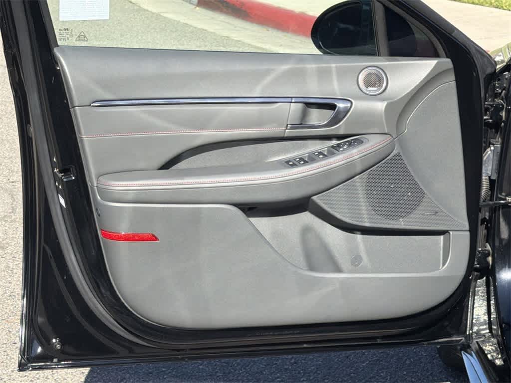 Thumbnail: 2023 Hyundai Sonata - 25