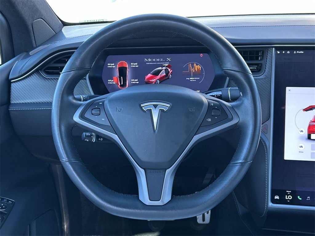 Thumbnail: 2021 Tesla Model X - 21