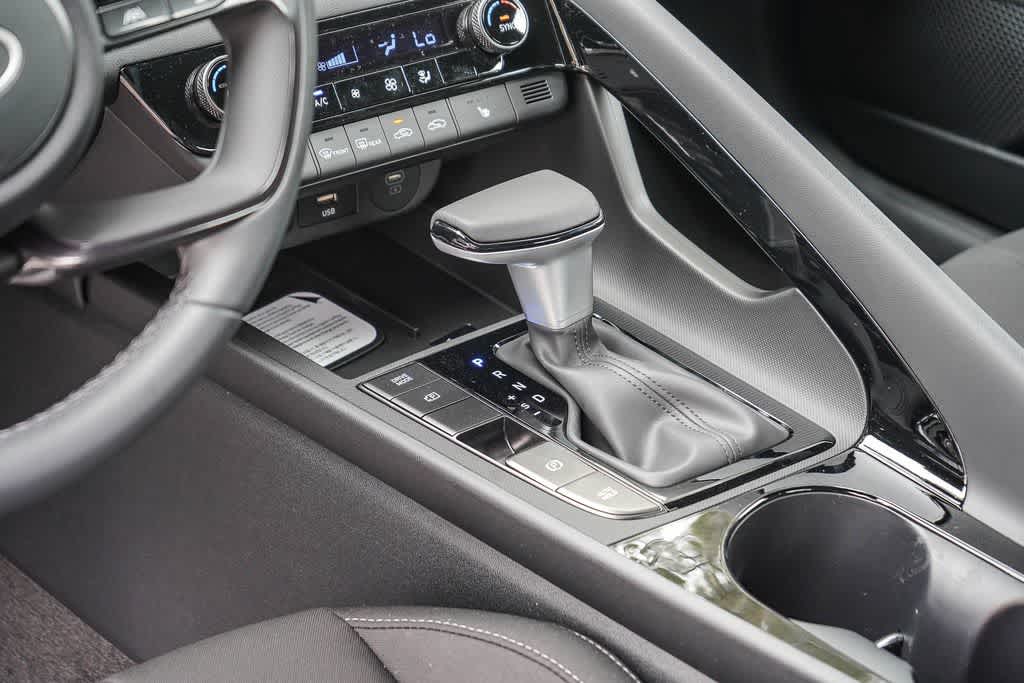 Thumbnail: 2026 Hyundai Elantra - 19