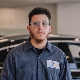 Staff member David Urbina from ID_7ed2a2