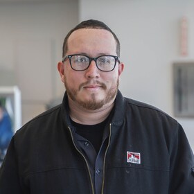 Staff member Carlos Urbina from ID_7ed2a2
