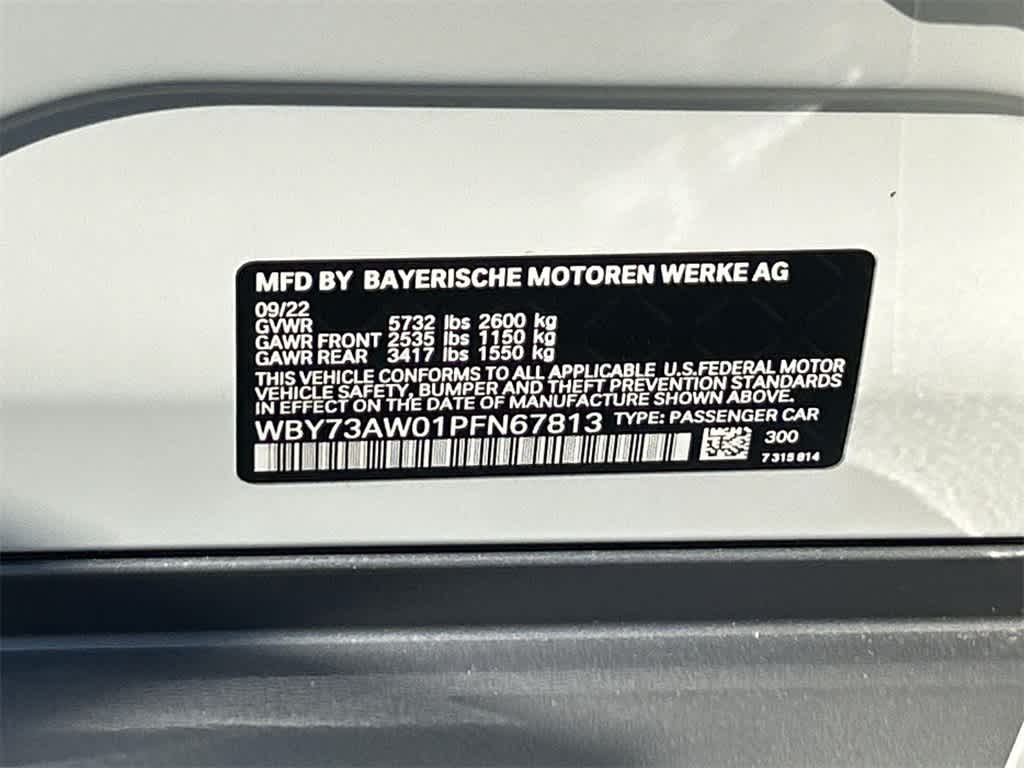 Thumbnail: 2023 BMW i4 - 17