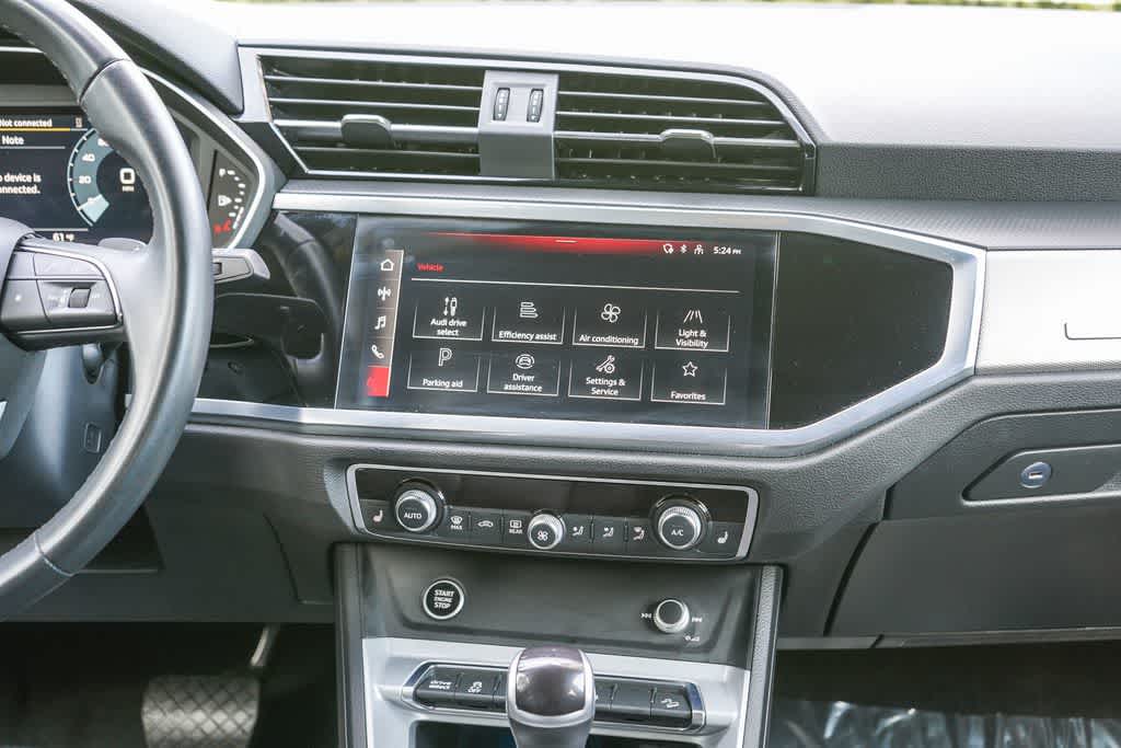 Thumbnail: 2023 Audi Q3 - 13