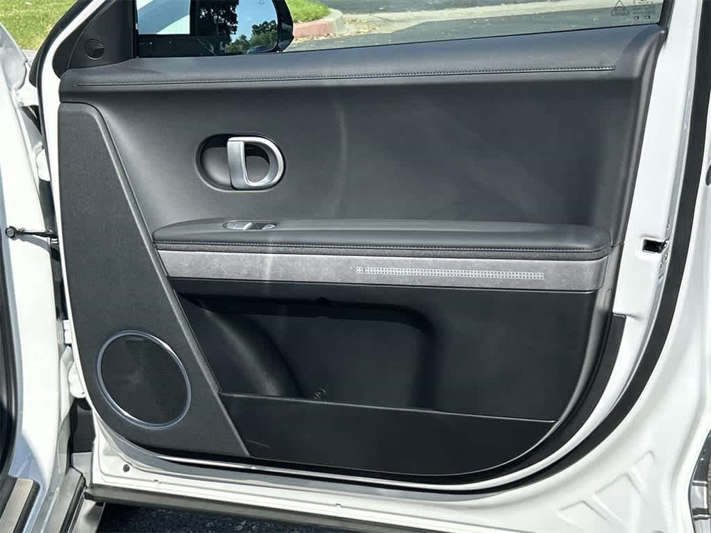 Thumbnail: 2024 Hyundai Ioniq 5 - 49