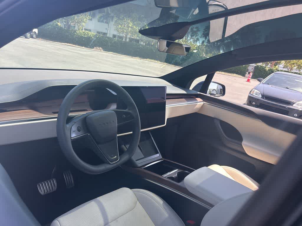 Thumbnail: 2024 Tesla Model X - 8