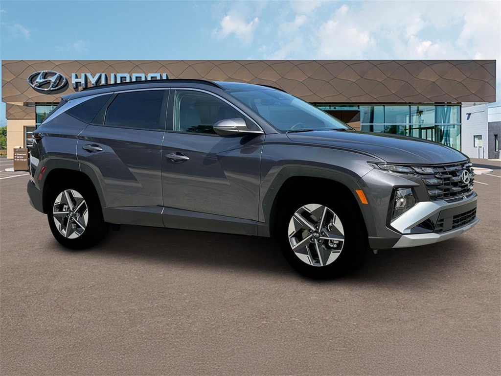 Thumbnail: 2025 Hyundai Tucson - 10