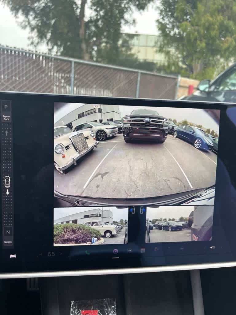 Thumbnail: 2023 Tesla Model S - 11