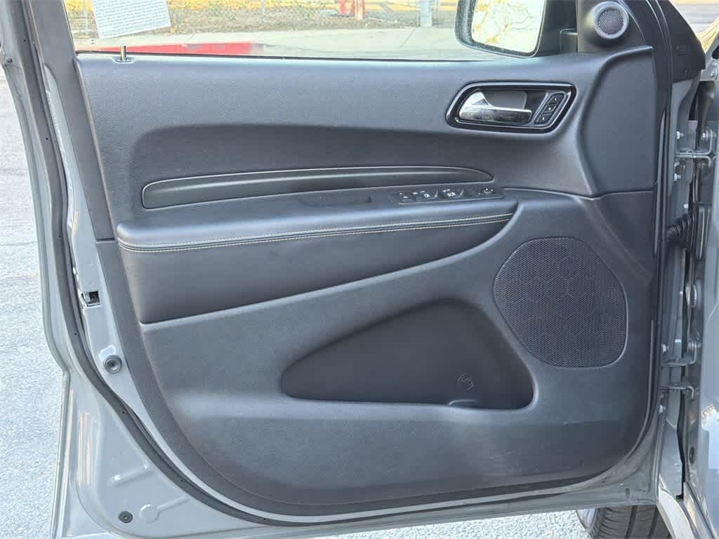 Thumbnail: 2021 Dodge Durango - 23