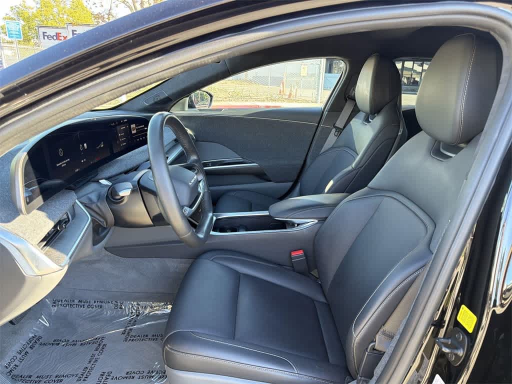 Thumbnail: 2024 Lucid Air - 24