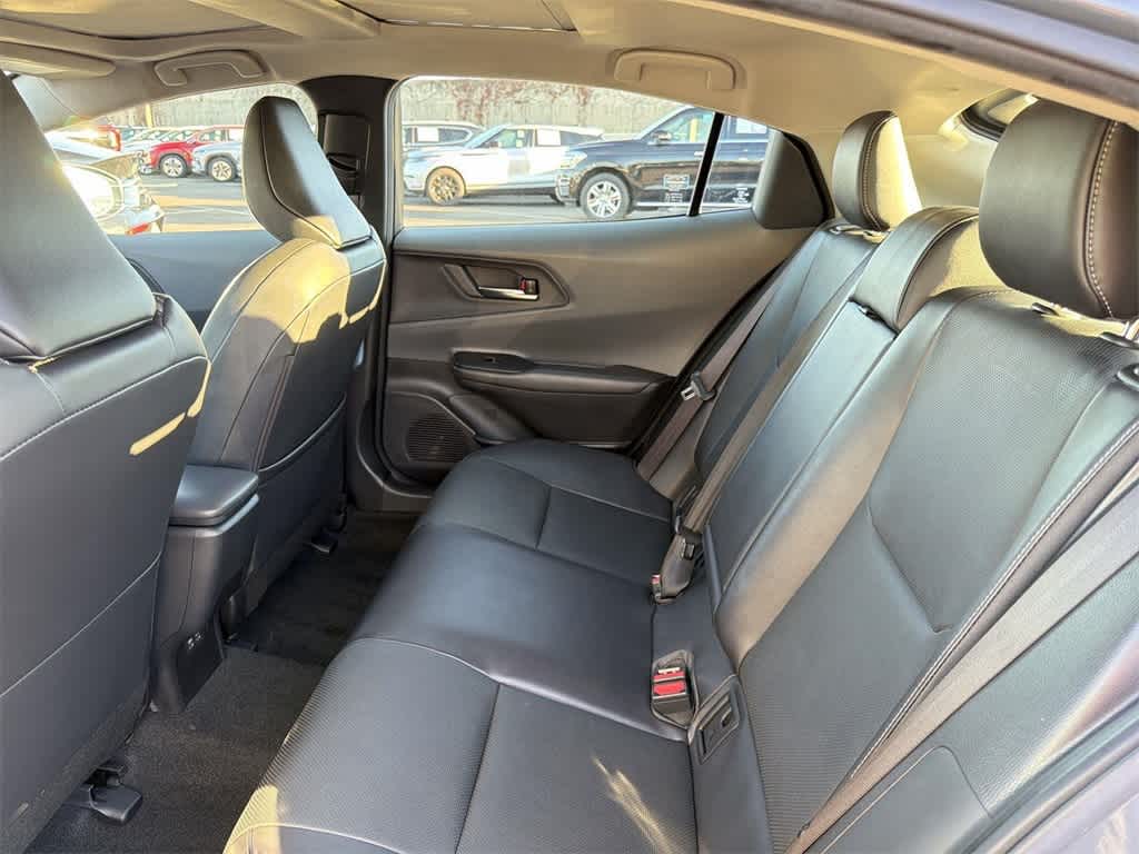 Thumbnail: 2024 Toyota Prius - 31