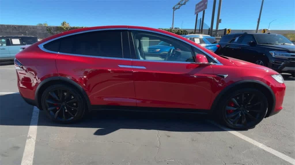 Thumbnail: 2021 Tesla Model X - 9