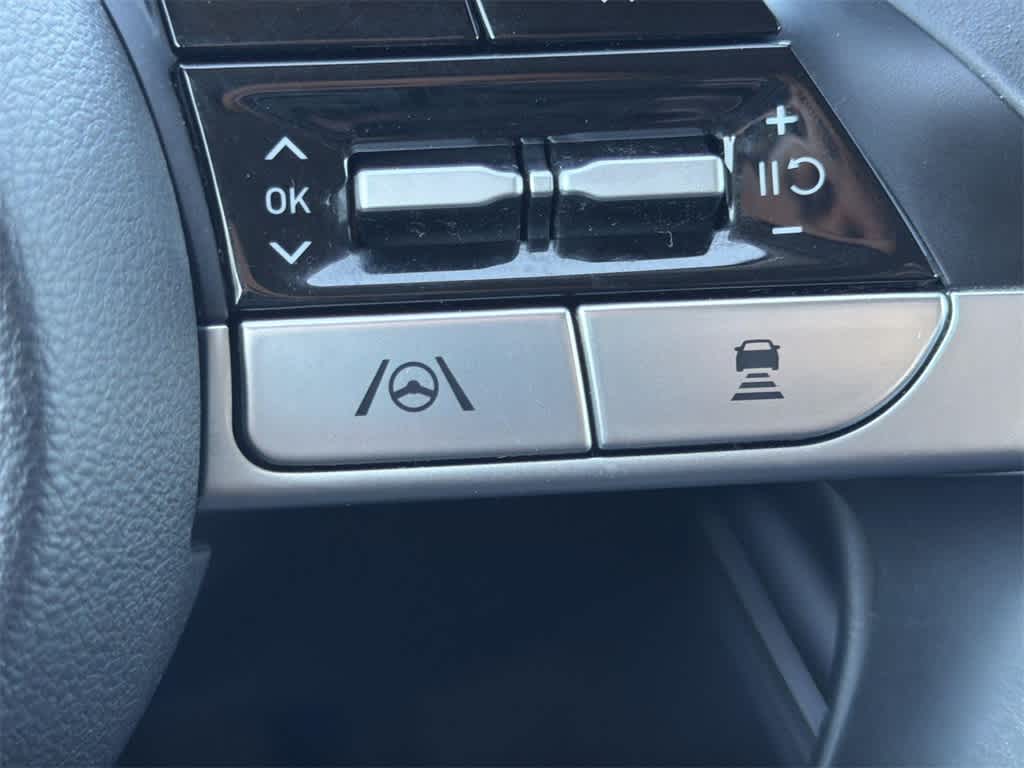Thumbnail: 2023 Hyundai Tucson - 24