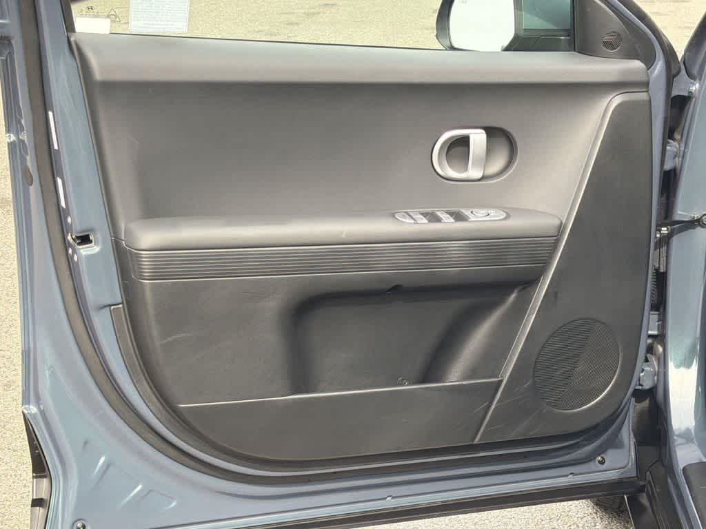 Thumbnail: 2024 Hyundai Ioniq 5 - 22