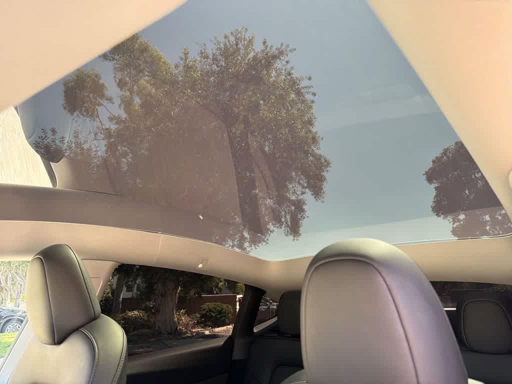 Thumbnail: 2025 Tesla Model Y - 11