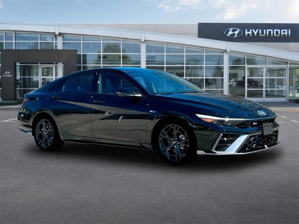 Thumbnail: 2025 Hyundai Elantra - 10