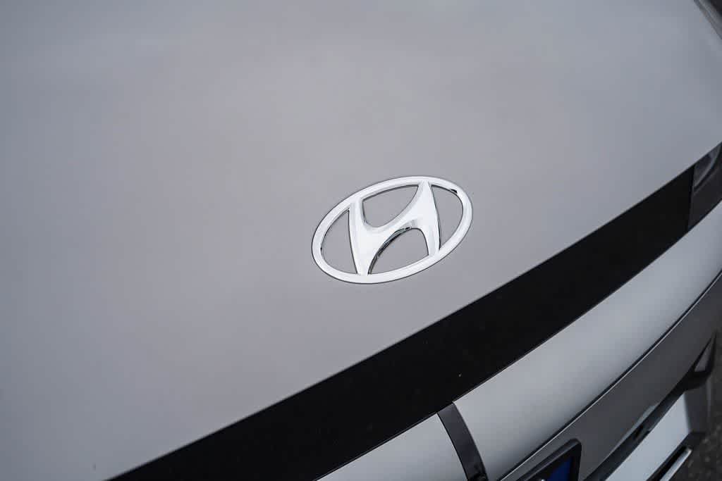 Thumbnail: 2024 Hyundai Ioniq 5 - 11
