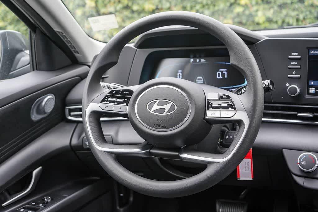Thumbnail: 2026 Hyundai Elantra - 15