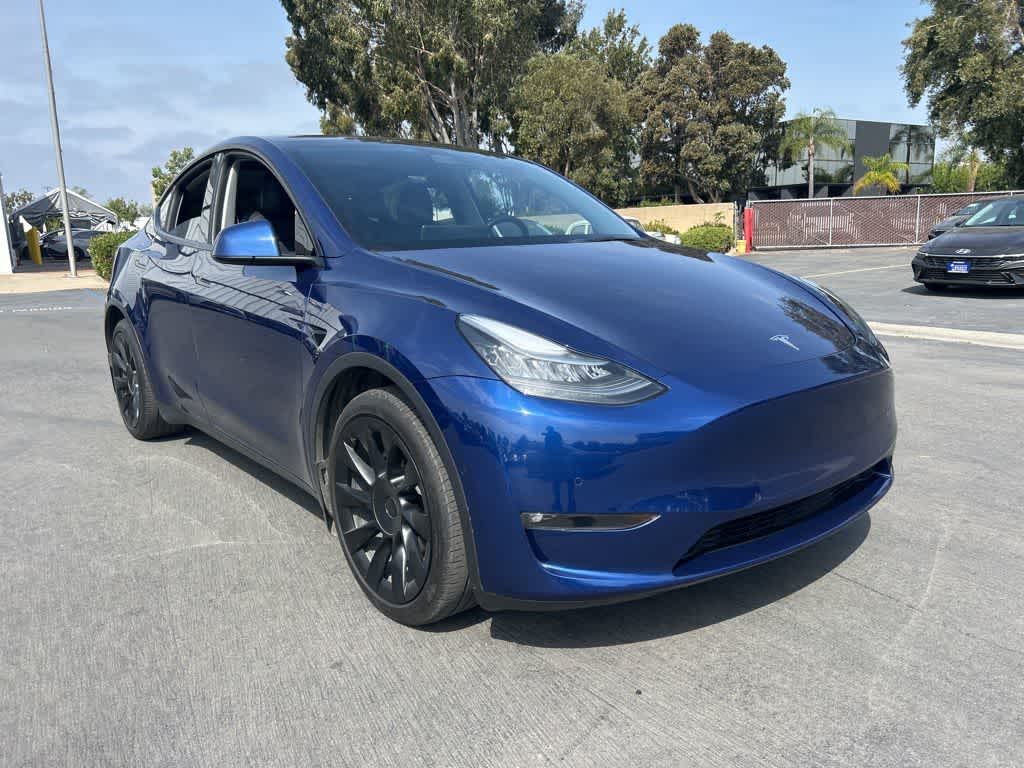 Used 2021 Tesla Model Y Long Range with VIN 5YJYGDEE3MF161525 for sale in Garden Grove, CA
