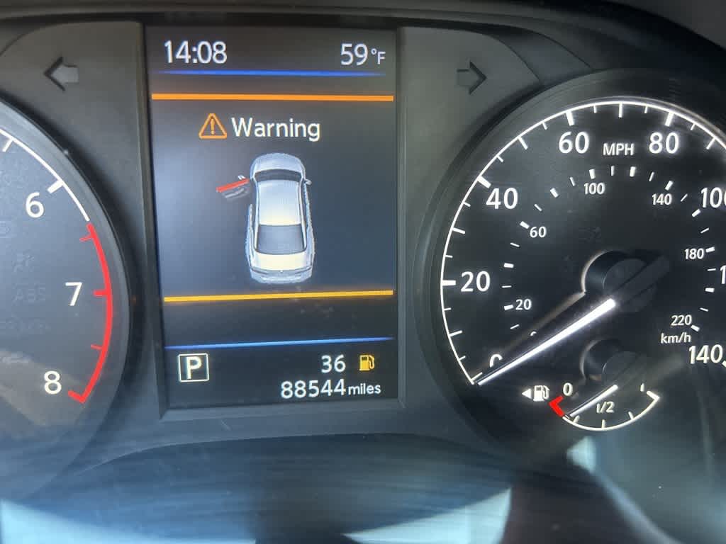 Thumbnail: 2021 Nissan Altima - 8