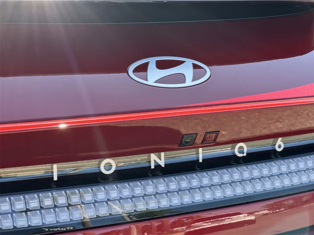 Thumbnail: 2025 Hyundai Ioniq 6 - 32