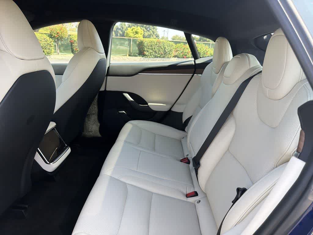 Thumbnail: 2023 Tesla Model S - 28