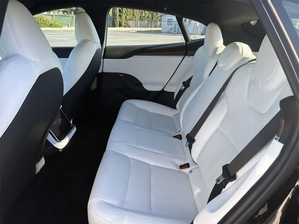 Thumbnail: 2022 Tesla Model S - 29