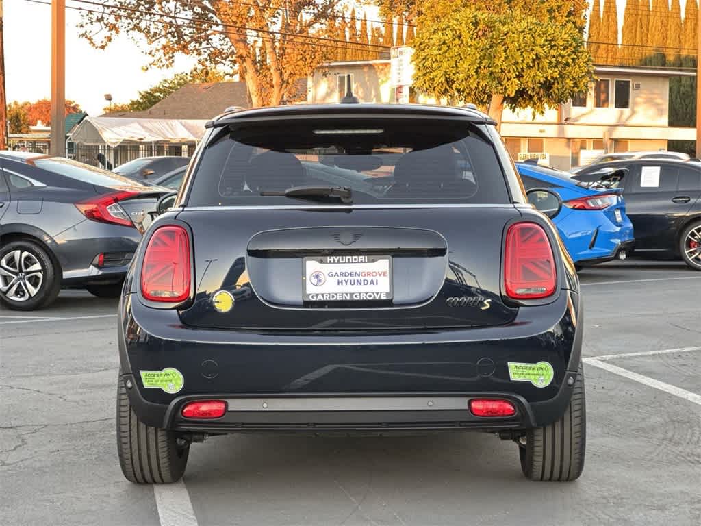 Thumbnail: 2023 MINI Cooper Hardtop - 5