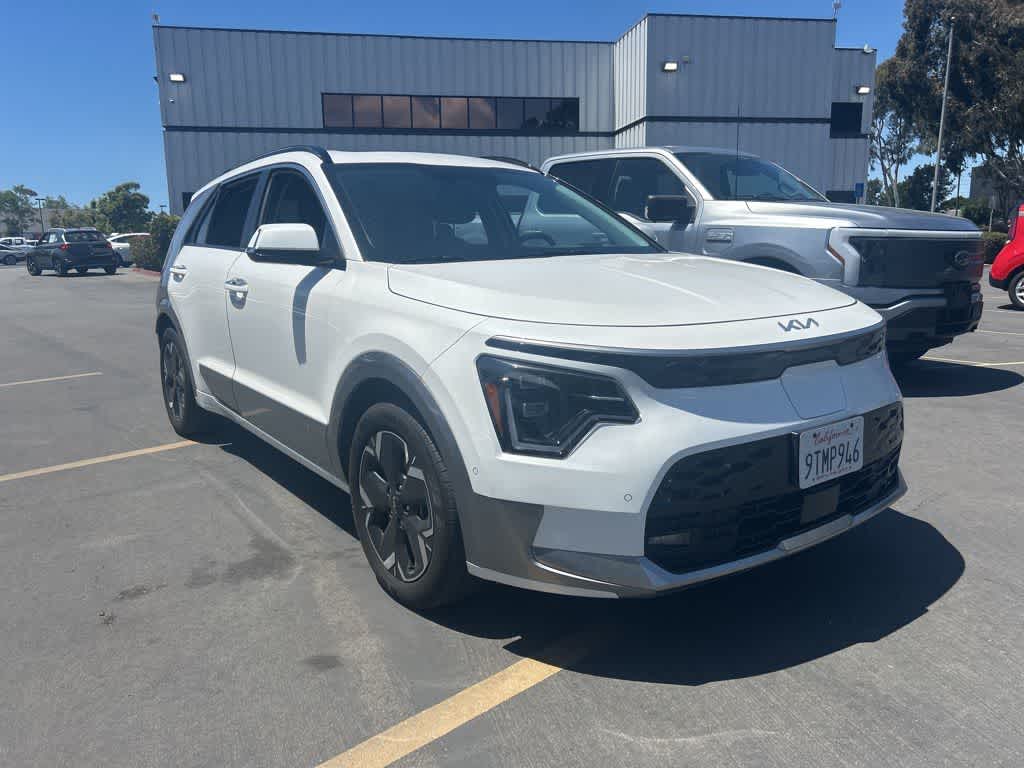 Used 2023 Kia Niro Wave with VIN KNDCT3L12P5020077 for sale in Garden Grove, CA